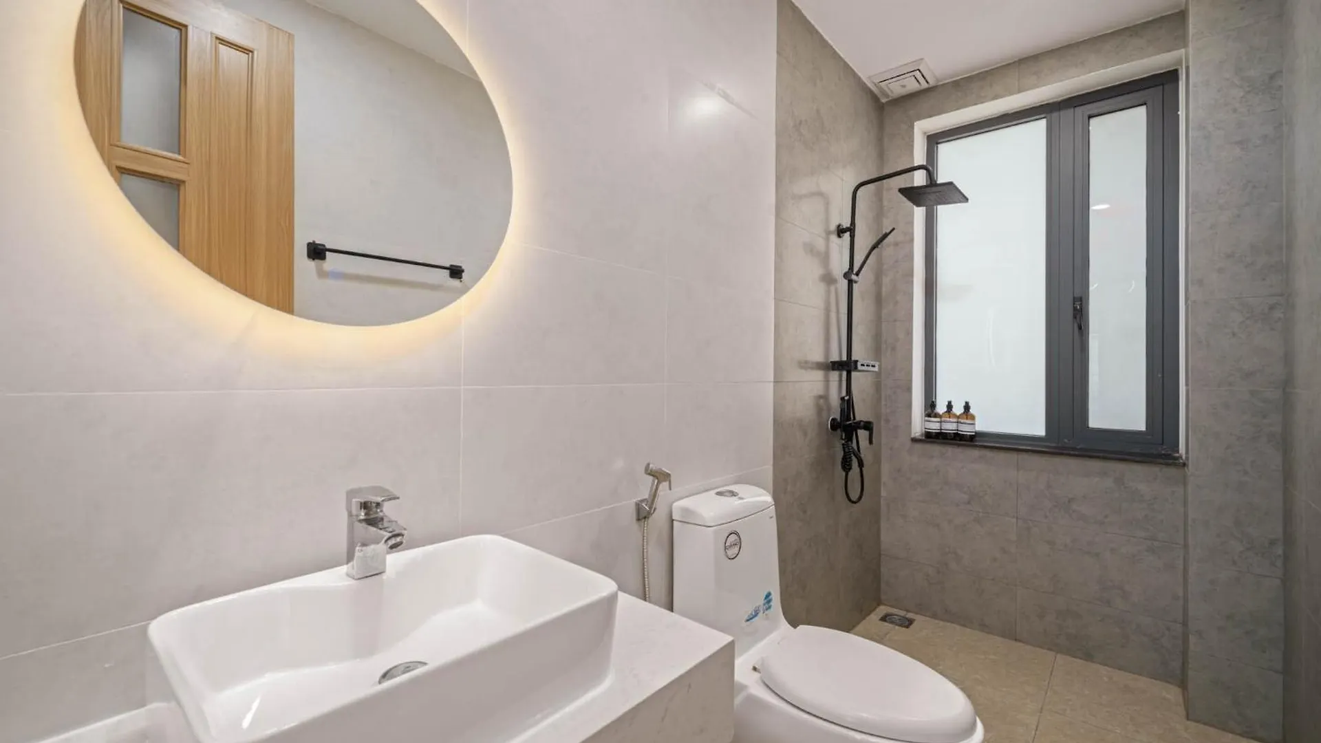 Danangpoolvilla, 8Minwalk Mykhebeach , 5Br&7Bed , Citycenter, Babybed&Chair Da Nang